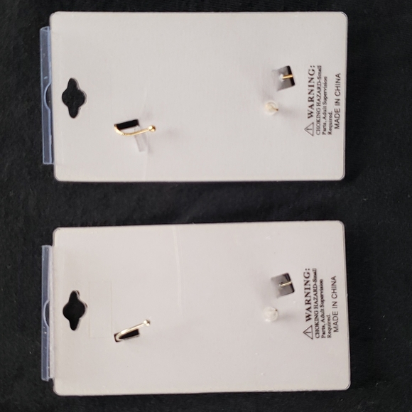 🥳3/20🥳 1 Ear Cuff with Rhinestones & Stud Earring - New in Package - Picture 3 of 9